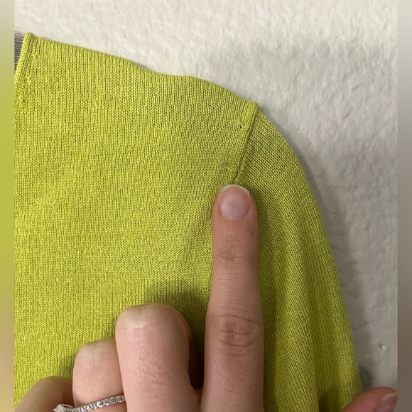 Sak's Fifth Avenue Lemon Lime V Neck Silk & Cashmere Sweater Women's Size S - Picture 6 of 13